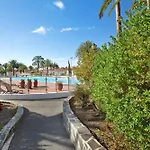 Sun Club בית נופש מספאלומס